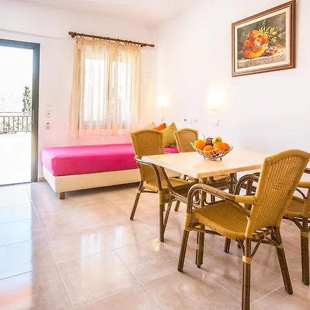 Mariamare Apts 4*