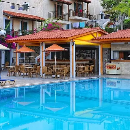 Mariamare Apts شقة فندقية 4*