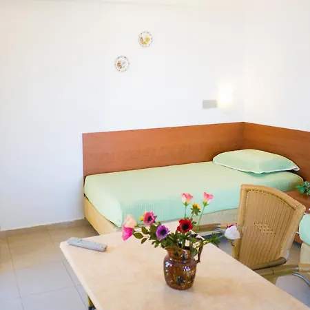 Mariamare Apts شقة فندقية